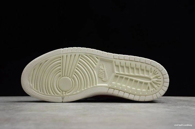 CT0979-602 High Rust (W) 1 Canyon Air CMFT Jordan Zoom 0821